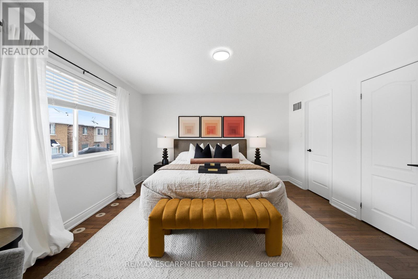 911 Zelinsky Crescent, Milton, Ontario  L9T 0L5 - Photo 38 - W12735434