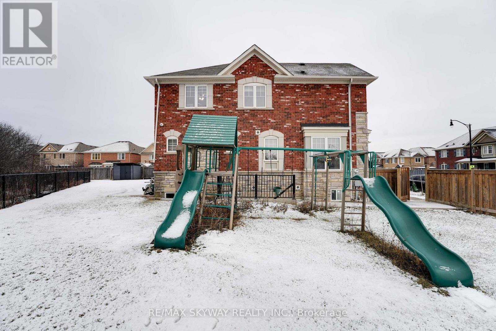 67 Veterans Drive, Brampton, Ontario  L7A 0T6 - Photo 48 - W12735504