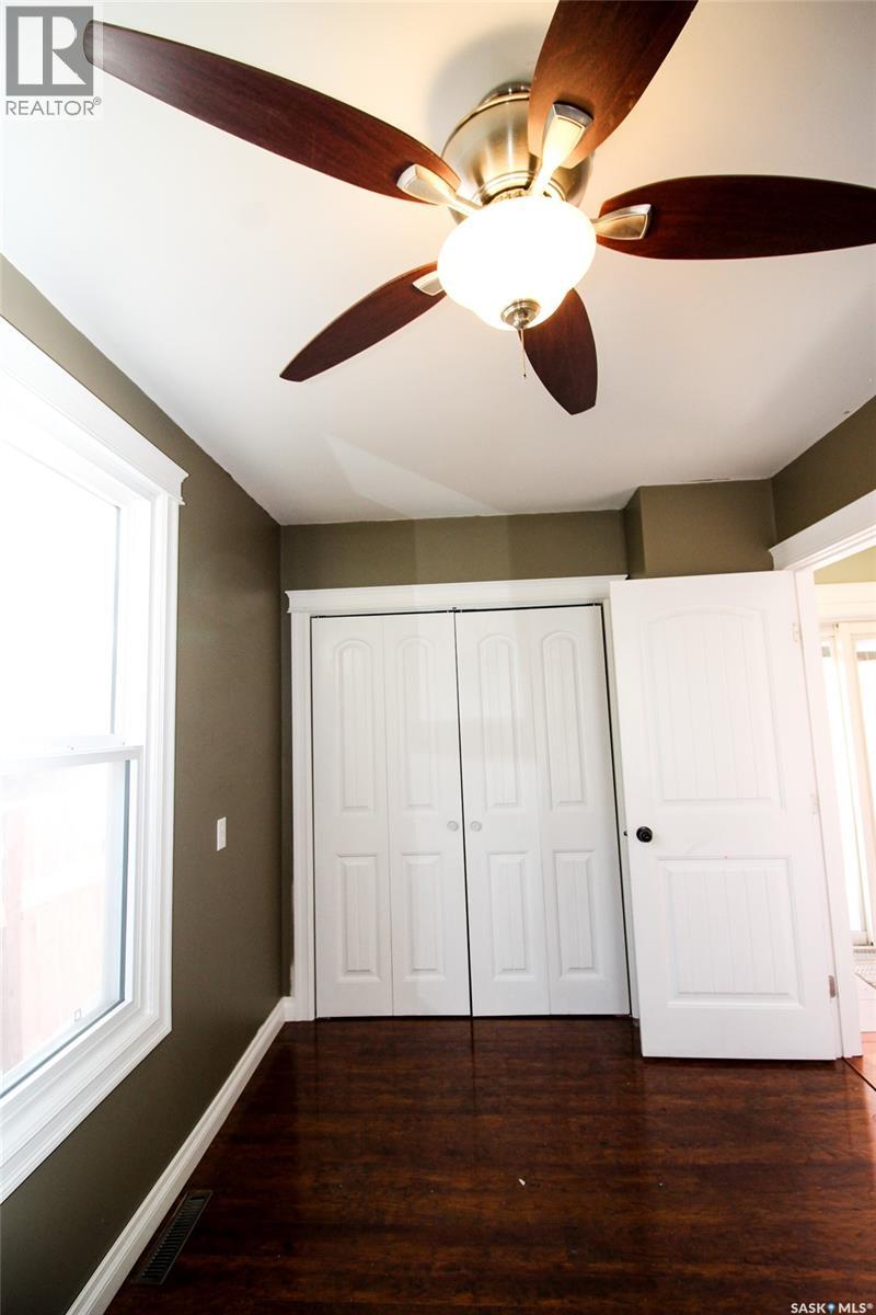 689 2nd Street W, Shaunavon, Saskatchewan  S0N 2M0 - Photo 16 - SK027533