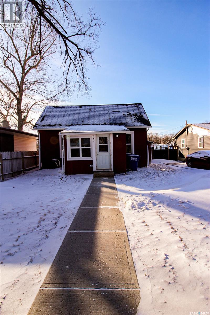689 2nd Street W, Shaunavon, Saskatchewan  S0N 2M0 - Photo 27 - SK027533