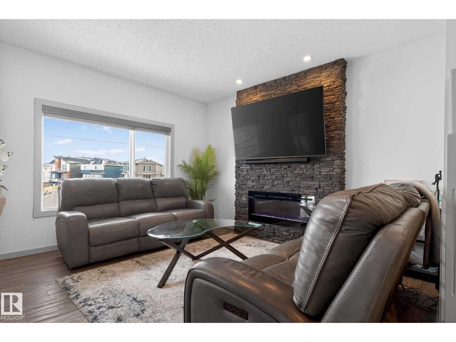 9514 Pear Cl Sw, Edmonton, Alberta  T6X 2N6 - Photo 14 - E4471093