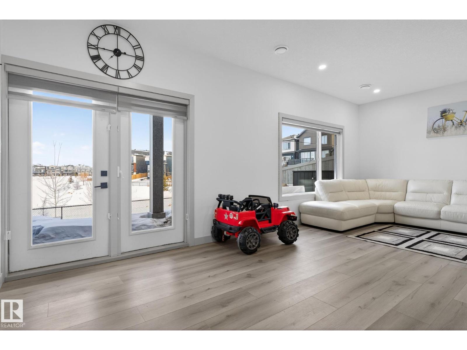 9514 Pear Cl Sw, Edmonton, Alberta  T6X 2N6 - Photo 26 - E4471093