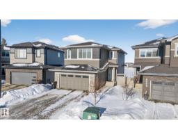 9514 PEAR CL SW, Edmonton, Alberta