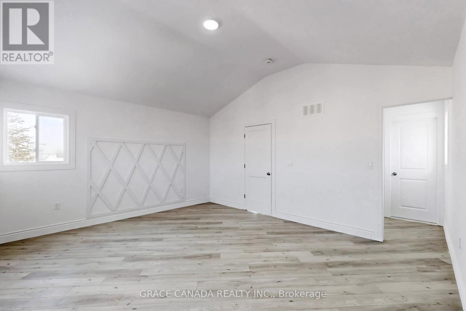 85 Albany Avenue, Hamilton, Ontario  L8H 2H4 - Photo 24 - X12735484