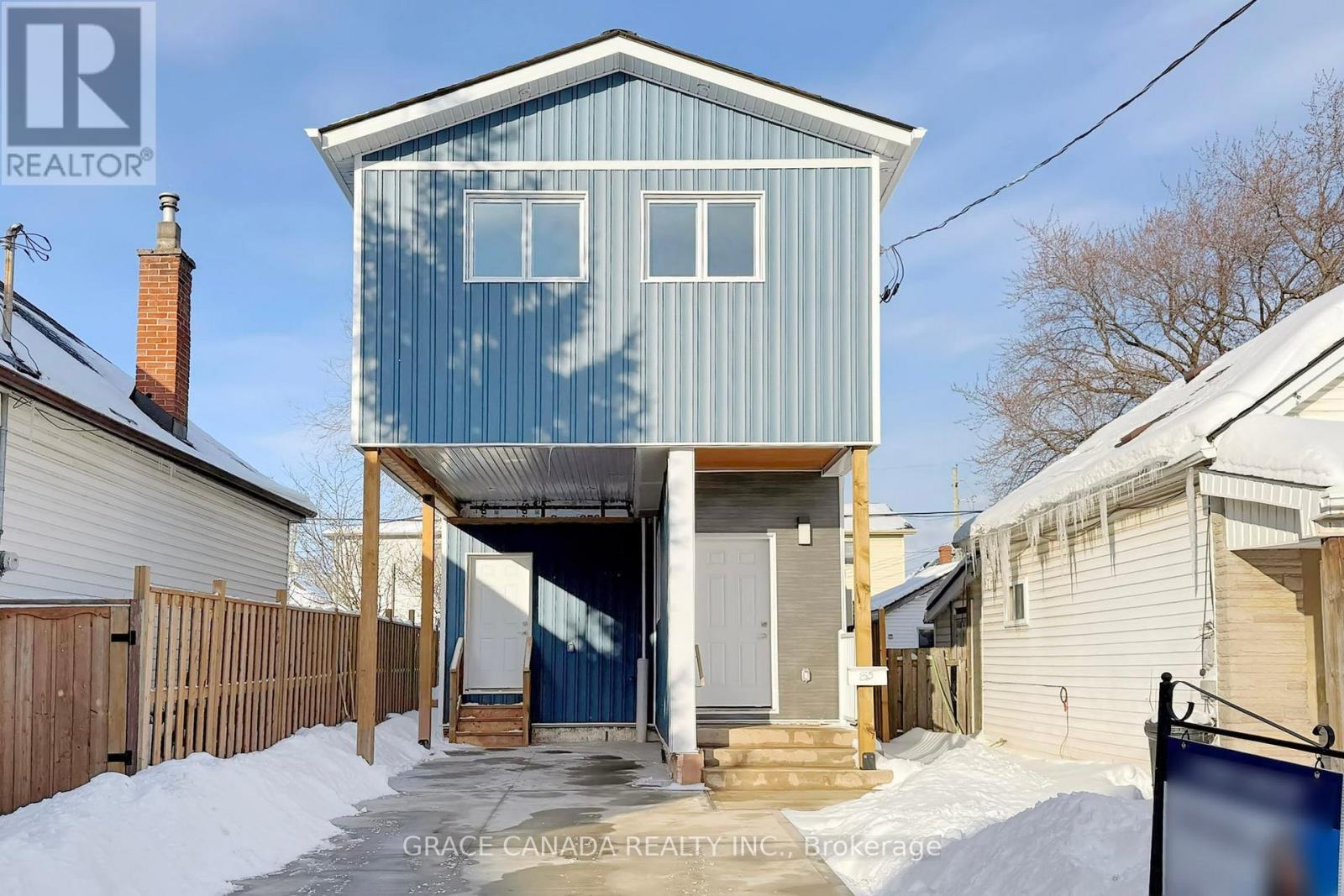 85 Albany Avenue, Hamilton, Ontario  L8H 2H4 - Photo 4 - X12735484