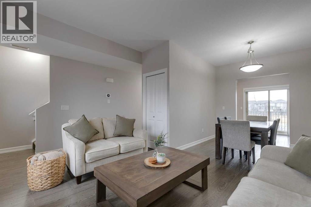 1404, 121 Copperpond Common Se, Calgary, Alberta  T2Z 5B6 - Photo 12 - A2269247