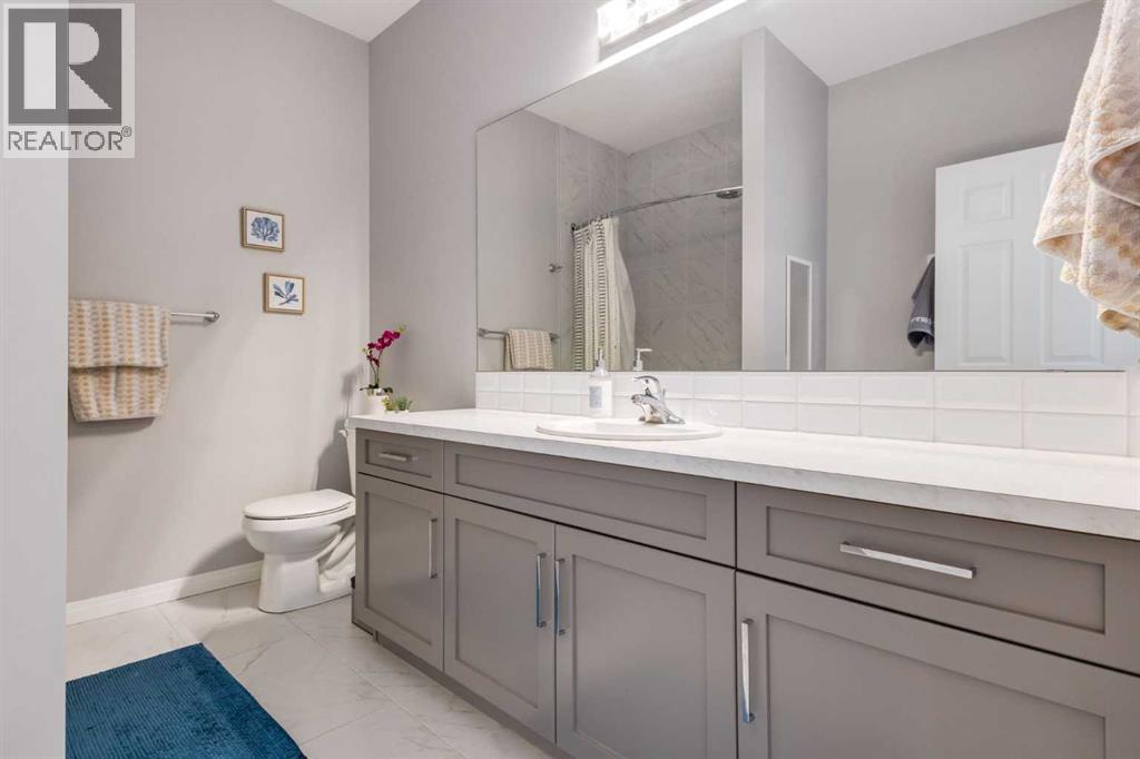 68 Yorkstone Grove Sw, Calgary, Alberta  T2X 4K6 - Photo 29 - A2281668