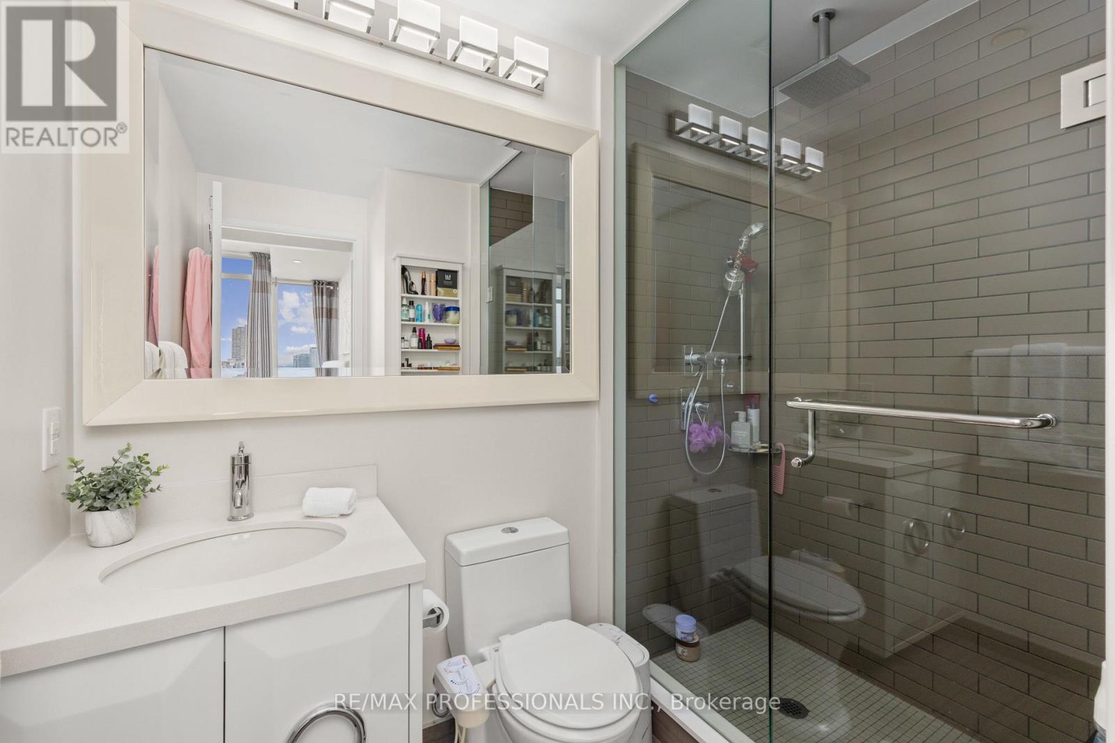 1810 - 90 Park Lawn Road, Toronto, Ontario  M8Y 0B6 - Photo 14 - W12735470