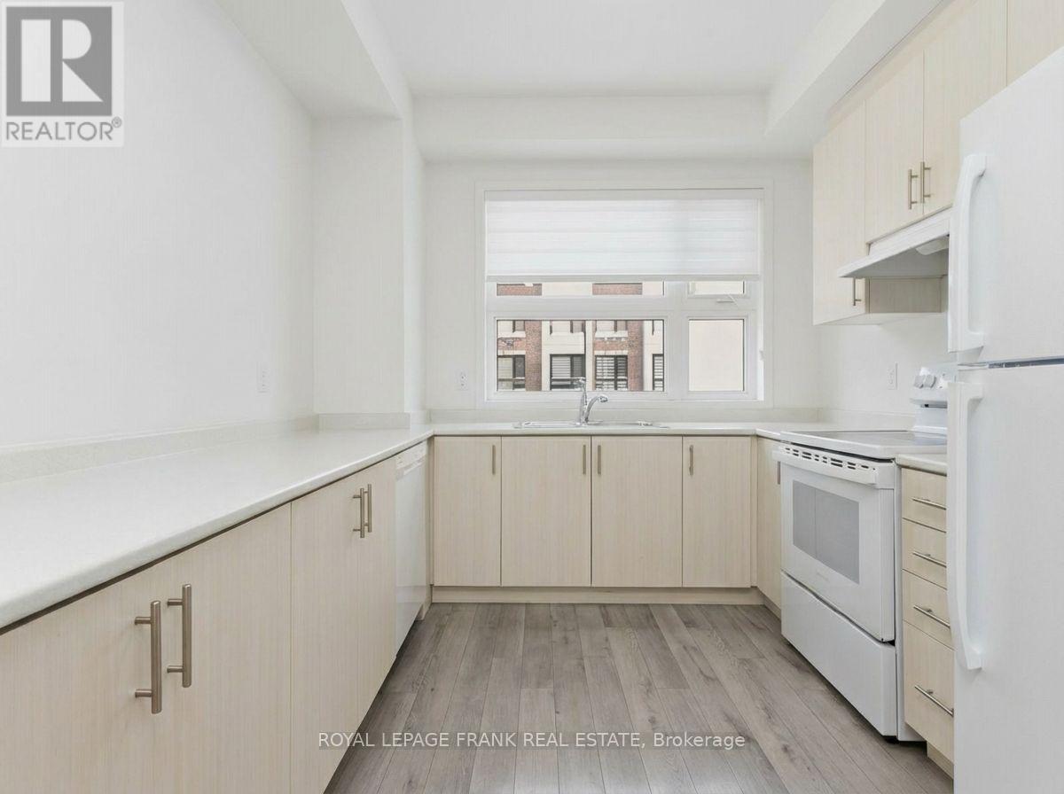 36 Bateson Street, Ajax, Ontario  L1S 7M3 - Photo 4 - E12735460