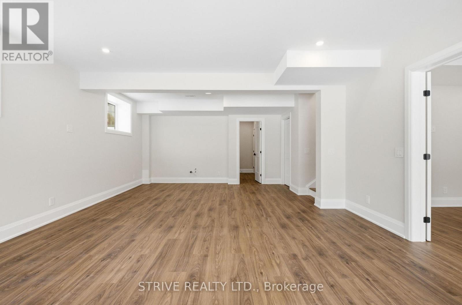 29 Northland Court, Oro-Medonte, Ontario  L9J 1C4 - Photo 37 - S12735270