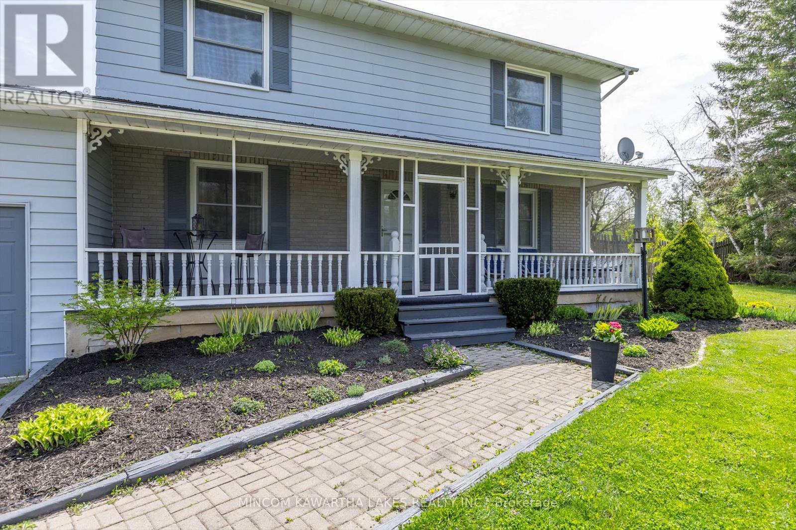 1405 Hiawatha Line, Otonabee-South Monaghan, Ontario  K9J 6X8 - Photo 5 - X12373406