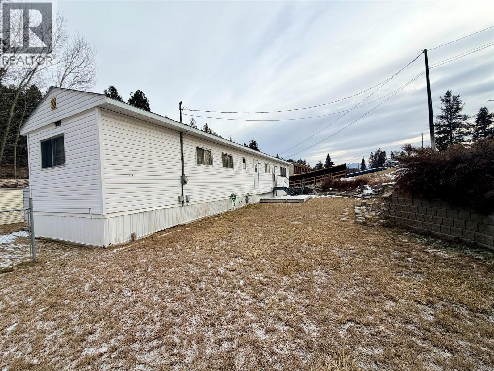 2210 34th Avenue N, Cranbrook, British Columbia  V1C 4L6 - Photo 23 - 10373824