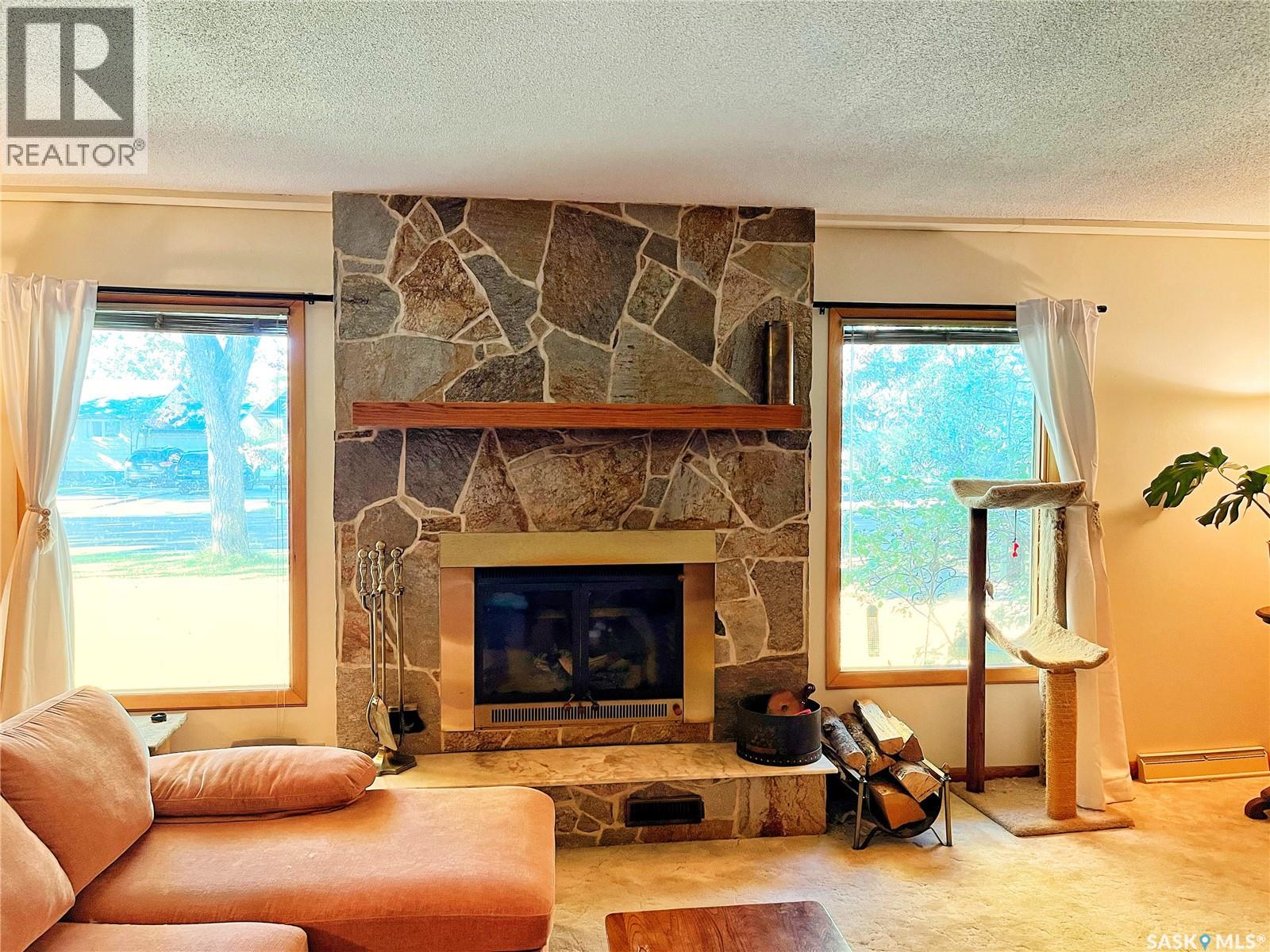 792 3rd Street E, Shaunavon, Saskatchewan  S0N 0C4 - Photo 9 - SK014373