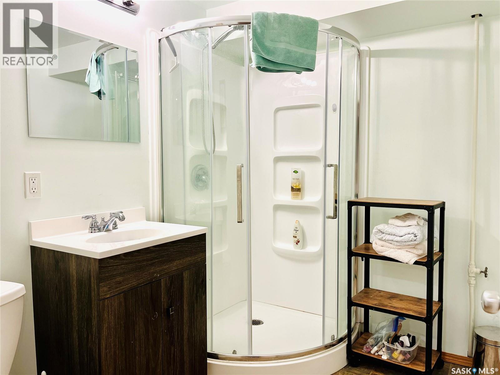 792 3rd Street E, Shaunavon, Saskatchewan  S0N 0C4 - Photo 25 - SK014373