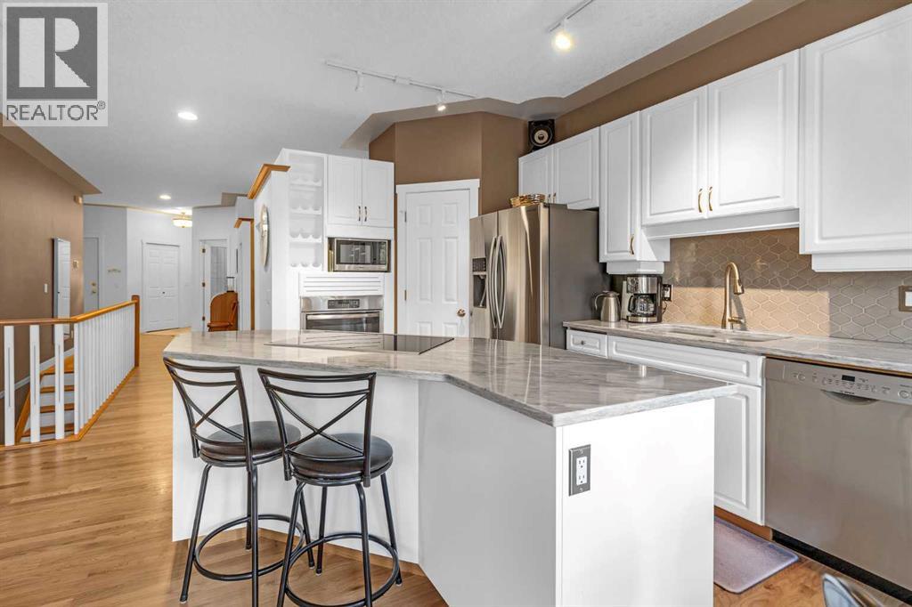 28 Prominence View Sw, Calgary, Alberta  T3H 3M8 - Photo 15 - A2272211