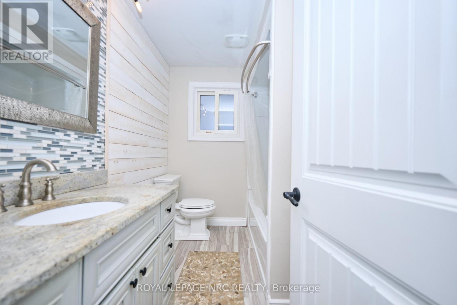 6796 Stokes Street, Niagara Falls, Ontario  L2G 2H1 - Photo 11 - X12667874