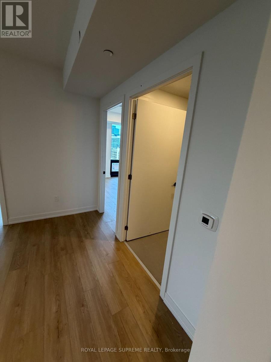 1504 - 35 Parliament Street, Toronto, Ontario  M6P 2T3 - Photo 10 - C12721812