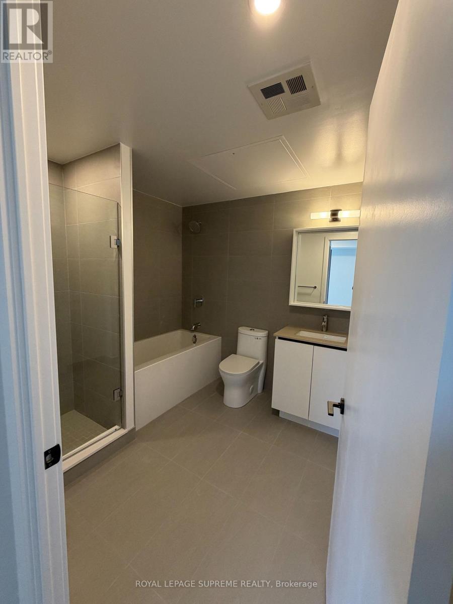 1504 - 35 Parliament Street, Toronto, Ontario  M6P 2T3 - Photo 3 - C12721812