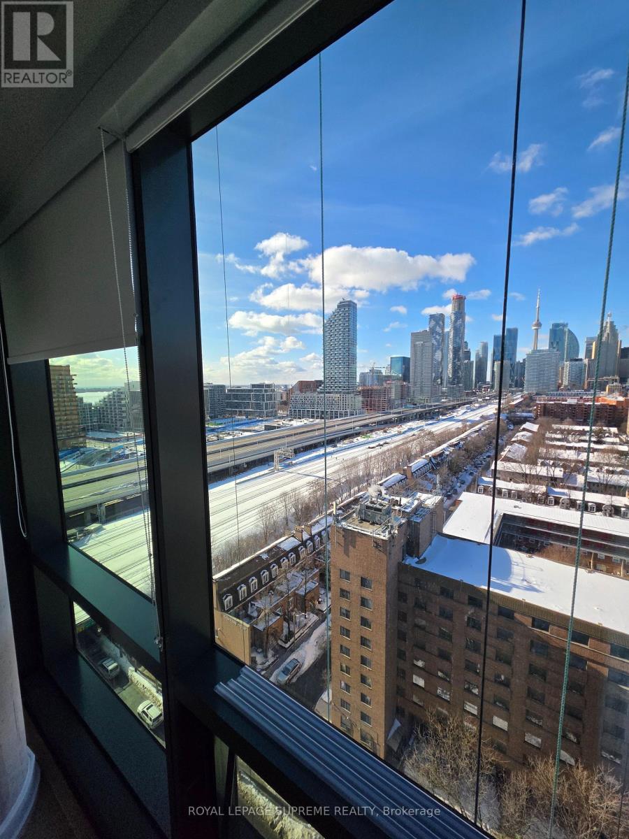 1504 - 35 Parliament Street, Toronto, Ontario  M6P 2T3 - Photo 31 - C12721812