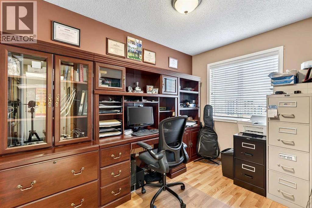 195 Cove Crescent, Chestermere, Alberta  T1X 1J6 - Photo 14 - A2281980