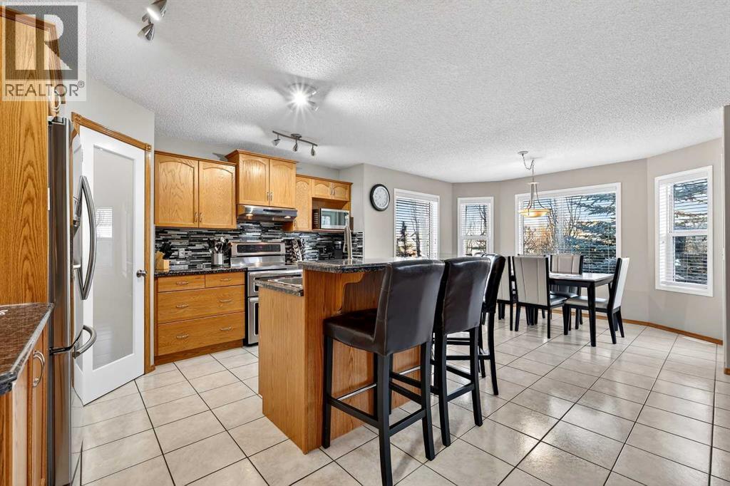 195 Cove Crescent, Chestermere, Alberta  T1X 1J6 - Photo 7 - A2281980