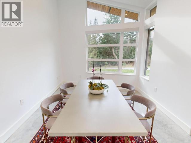 7900 Butler Rd, Powell River, British Columbia   - Photo 10 - 19607