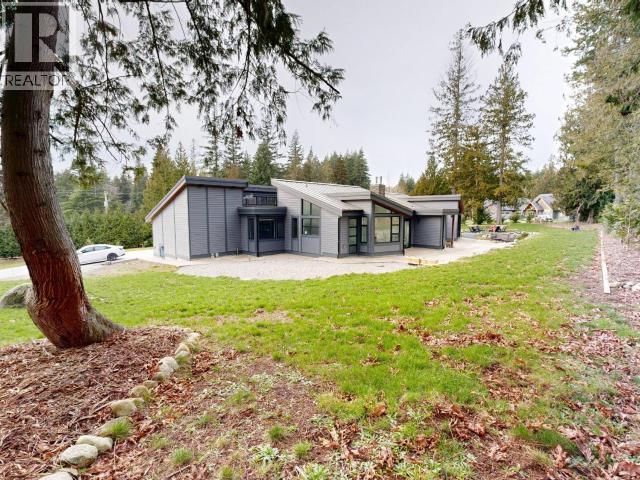 7900 Butler Rd, Powell River, British Columbia   - Photo 52 - 19607