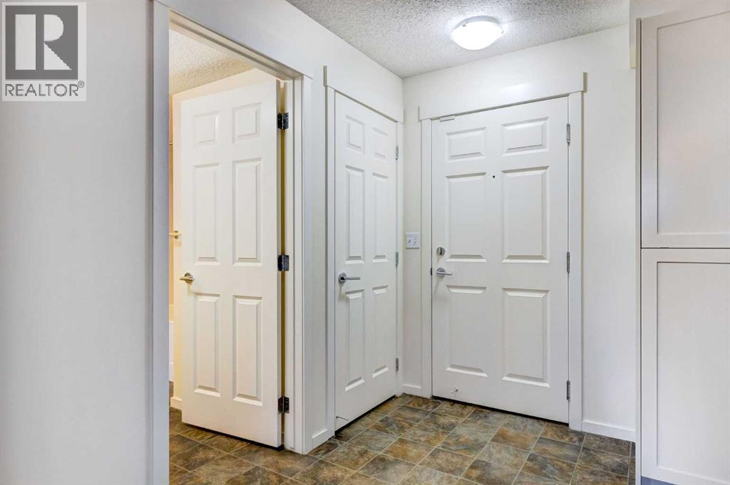 5308, 279 Copperpond Common Se, Calgary, Alberta  T2Z 1J6 - Photo 6 - A2205270