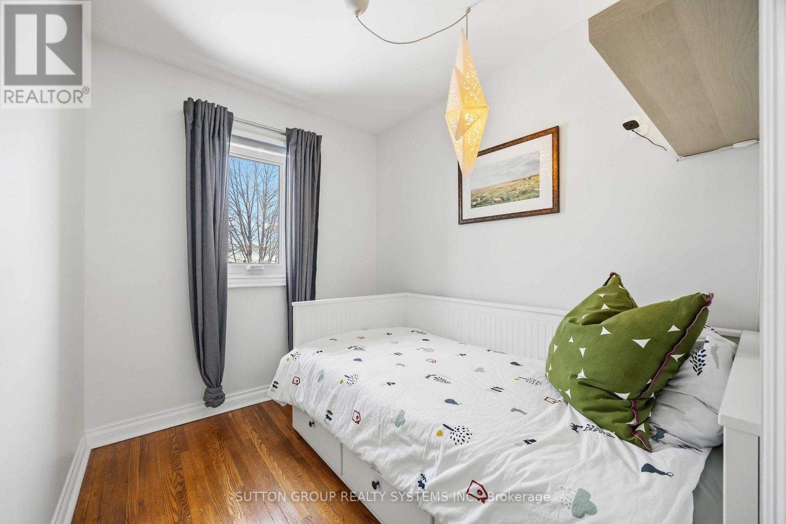 62 Robina Avenue, Toronto, Ontario  M6C 3Y7 - Photo 20 - C12735566