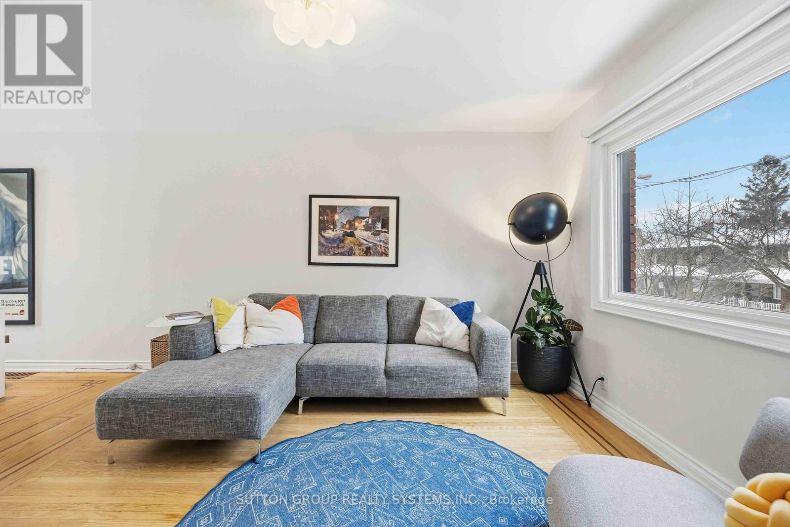 62 Robina Avenue, Toronto, Ontario  M6C 3Y7 - Photo 4 - C12735566