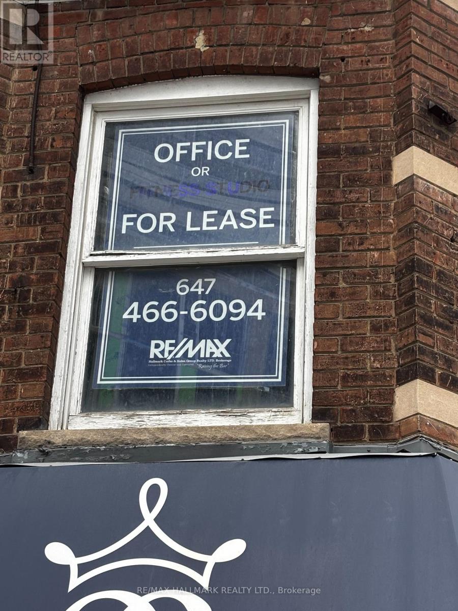 2nd Floor - 2 Keewatin Avenue E, Toronto, Ontario  M4P 1Z8 - Photo 2 - C12735580