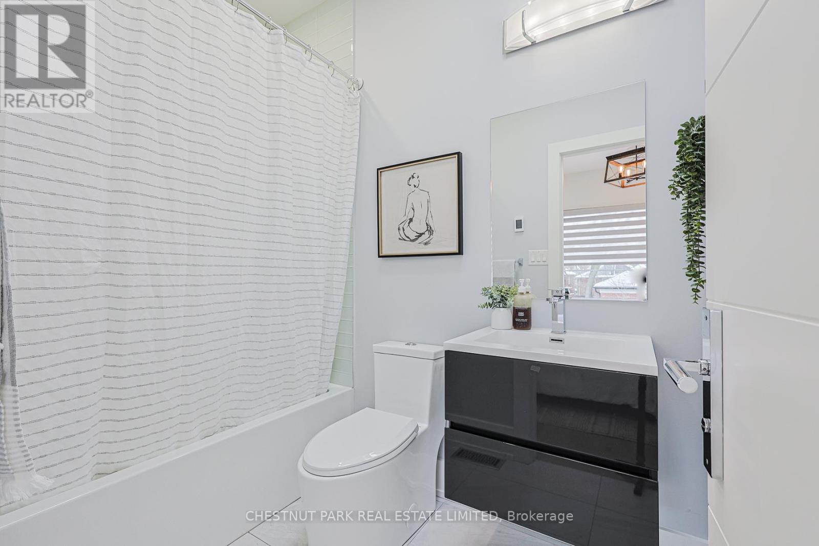 599 Soudan Avenue, Toronto, Ontario  M4S 1X1 - Photo 23 - C12735590