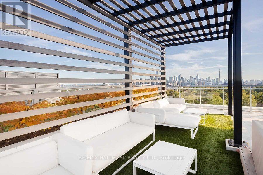 419 - 223 ST CLAIR AVENUE W, Toronto, Ontario