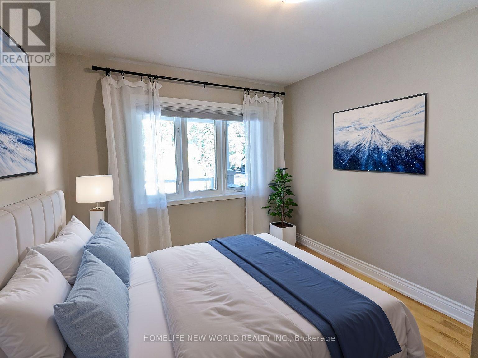 Main - 258 Kenilworth Avenue, Toronto, Ontario  M4L 3S8 - Photo 7 - E12735660