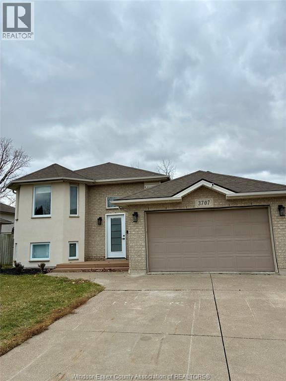 MLS# 26002087: 3707 MAGUIRE STREET, Windsor, Canada