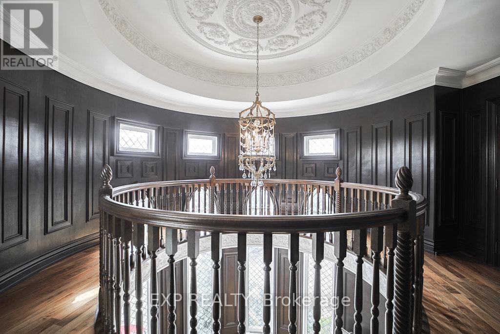 68 Davidson Drive, Vaughan, Ontario  L4L 1M3 - Photo 2 - N12735616