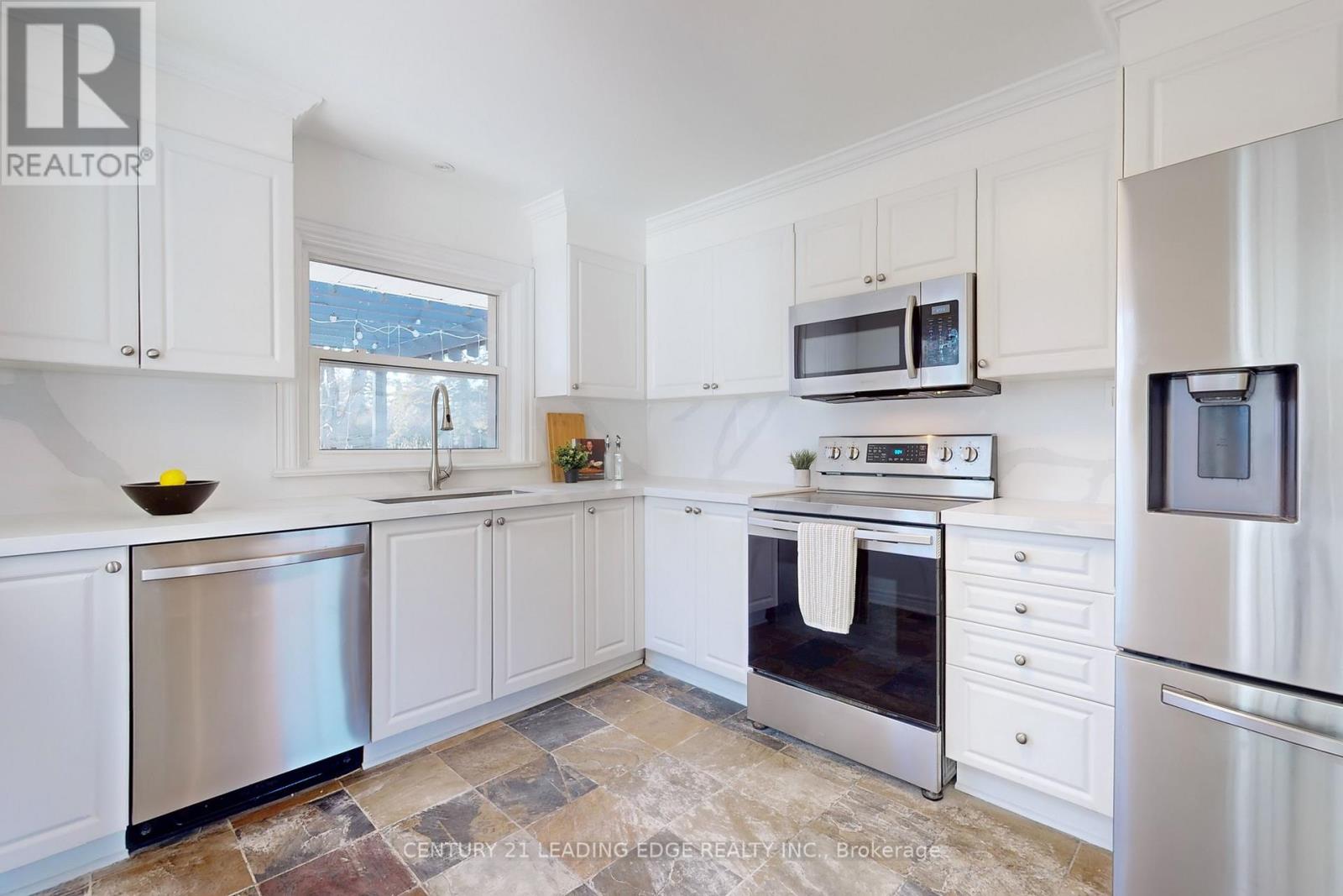 14489 Highway 48, Whitchurch-Stouffville, Ontario  L4A 7X3 - Photo 14 - N12735630