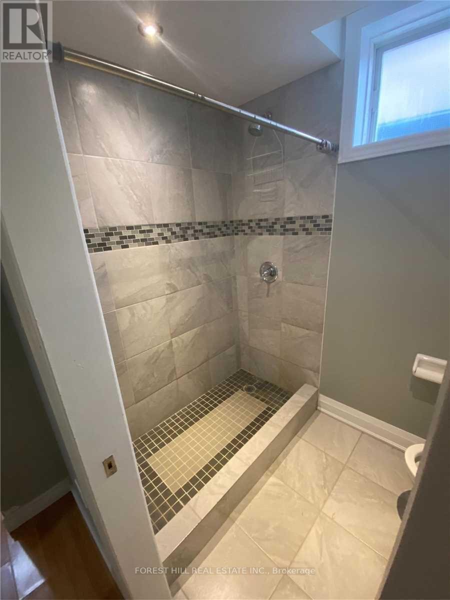 Lower - 34 Violet Street, Barrie, Ontario  L4N 9N2 - Photo 8 - S12735574