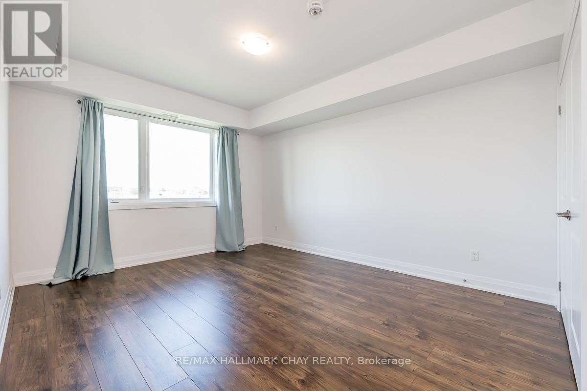 402 - 299 Cundles Road E, Barrie, Ontario  L4M 0K9 - Photo 21 - S12735644