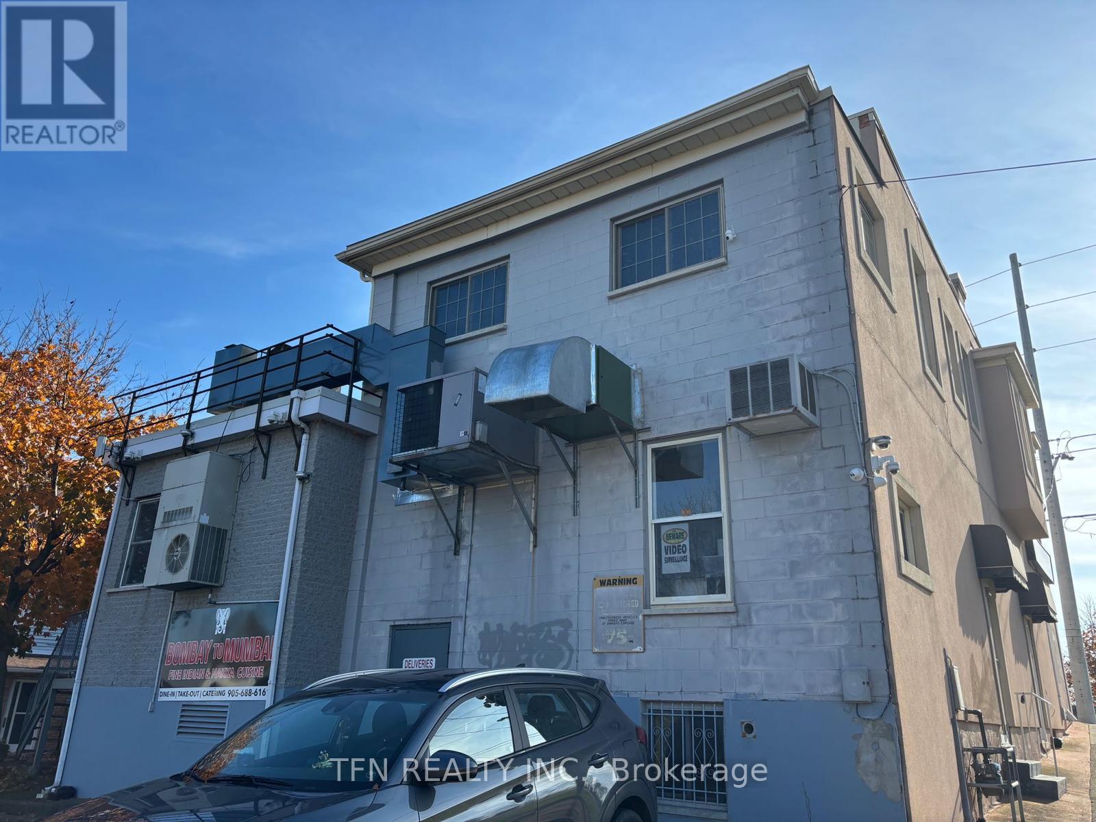 135-137 Queenston Street, St. Catharines, Ontario  L2R 2Z8 - Photo 12 - X12724628
