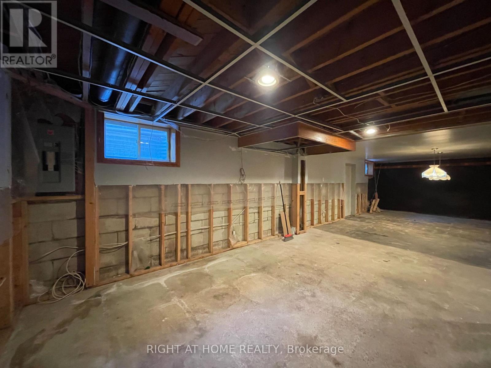 345 Maplewood Crescent, Milton, Ontario  L9T 2G1 - Photo 28 - W12705780