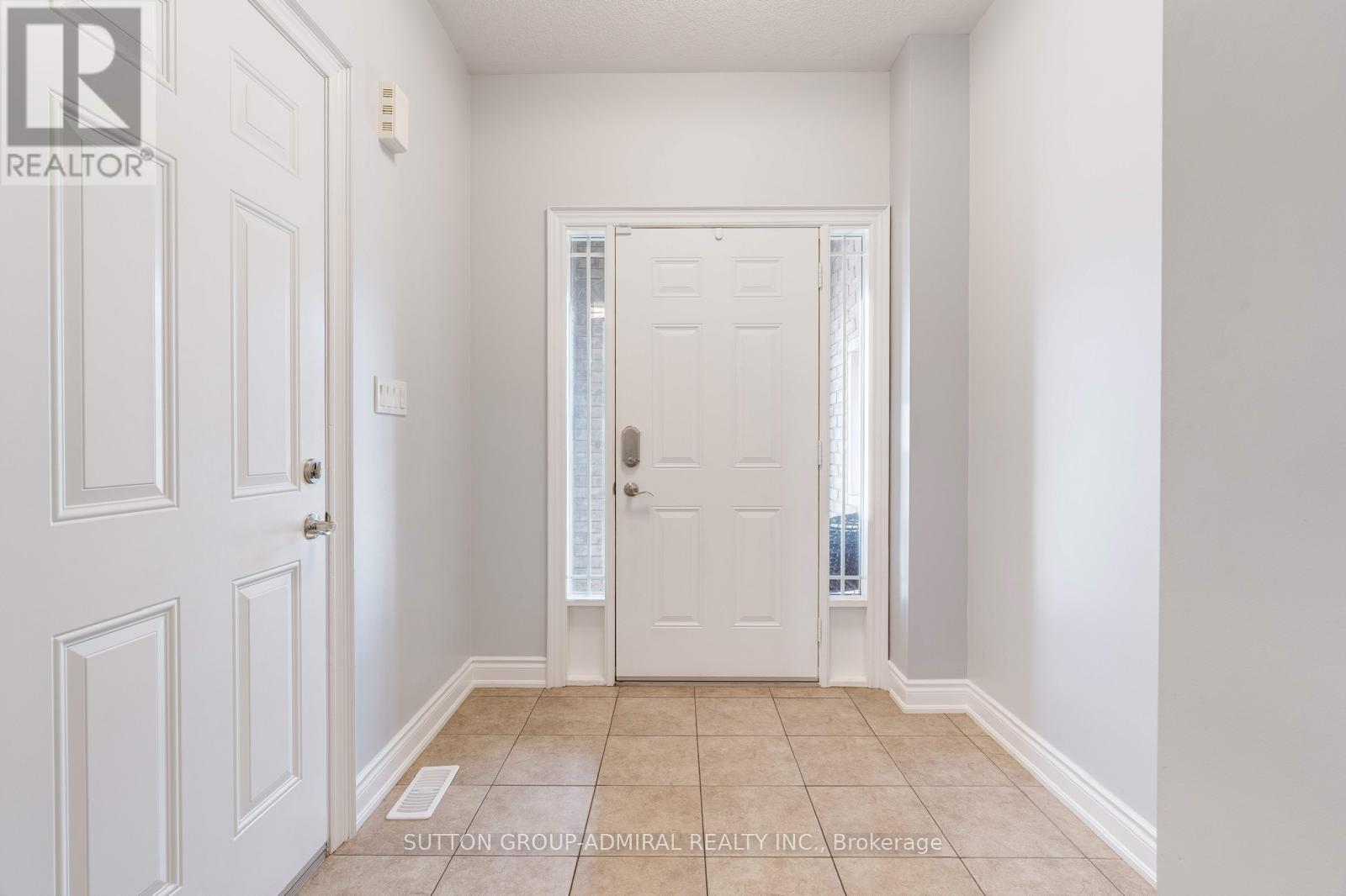 23 Colorado Boulevard, Hamilton, Ontario  L0R 1P0 - Photo 2 - X12732322