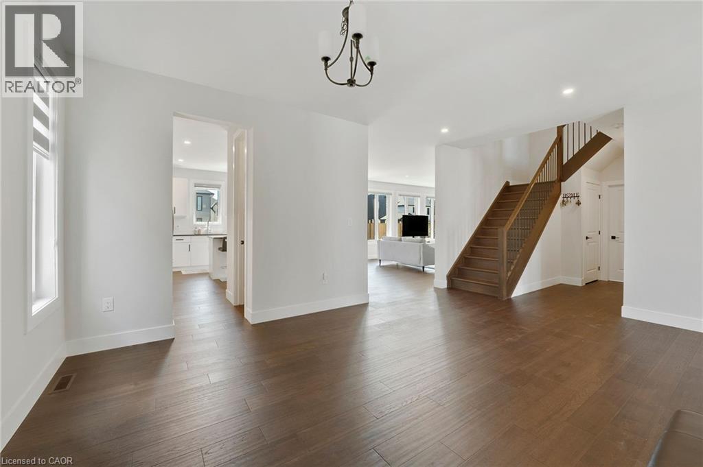 7266 Silver Creek Circle, London, Ontario  N6P 0G9 - Photo 10 - 40801280