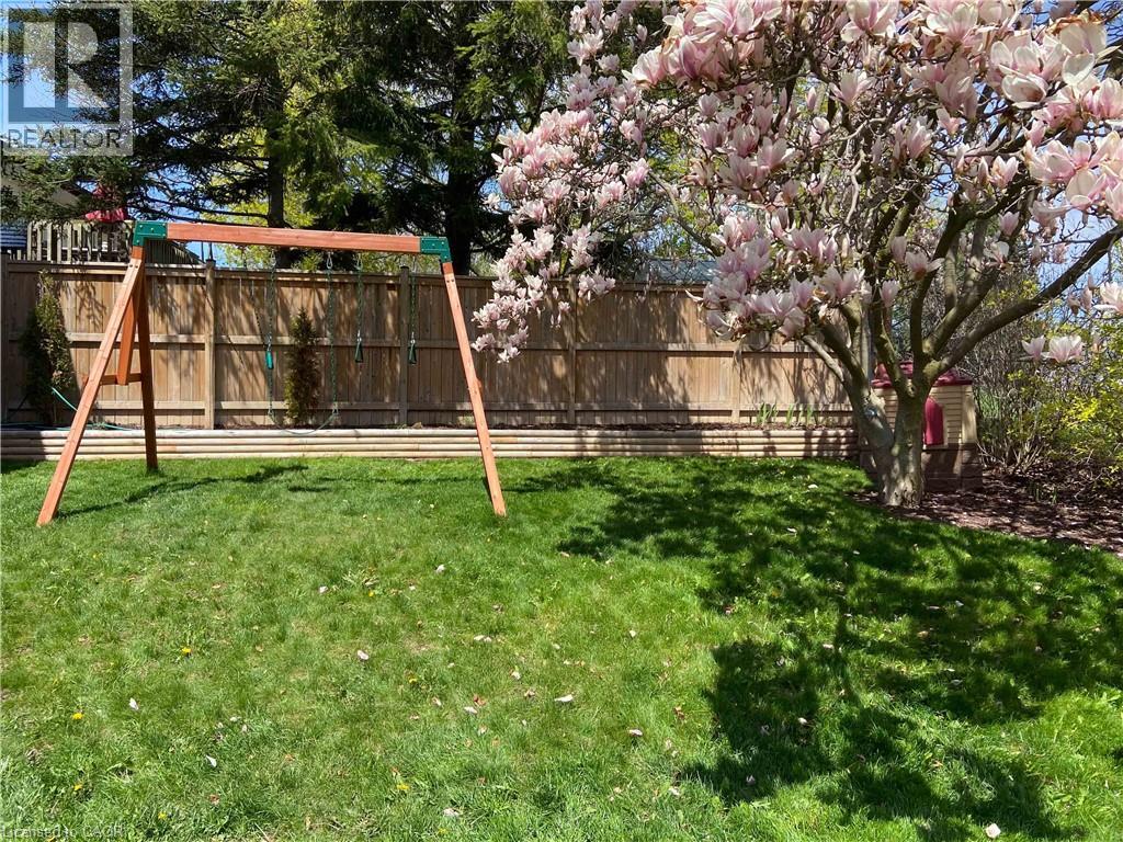 51 Nathaniel Crescent, Kitchener, Ontario  N2P 1L3 - Photo 38 - 40801118