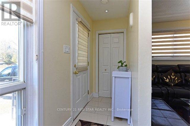 65 Newstead Crescent, Brampton, Ontario  L6V 2A8 - Photo 20 - W12735552