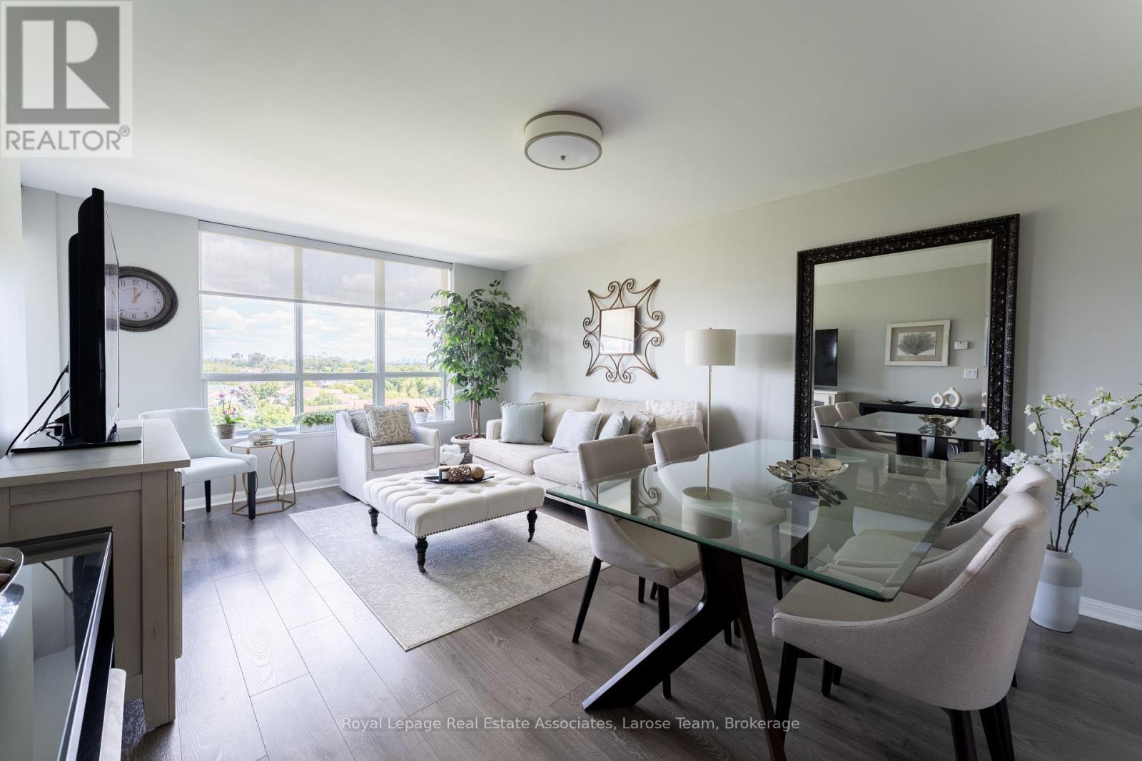 709 - 1140 Parkwest Place, Mississauga, Ontario  L5E 3K9 - Photo 10 - W12735560