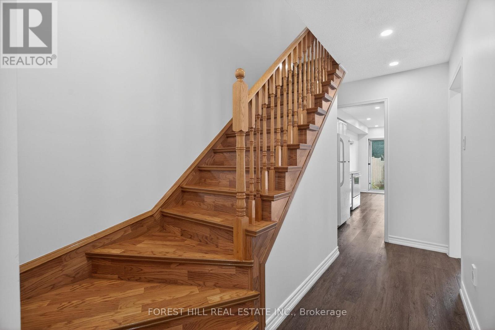 532 Steddick Court, Mississauga, Ontario  L5R 3T1 - Photo 14 - W12735682