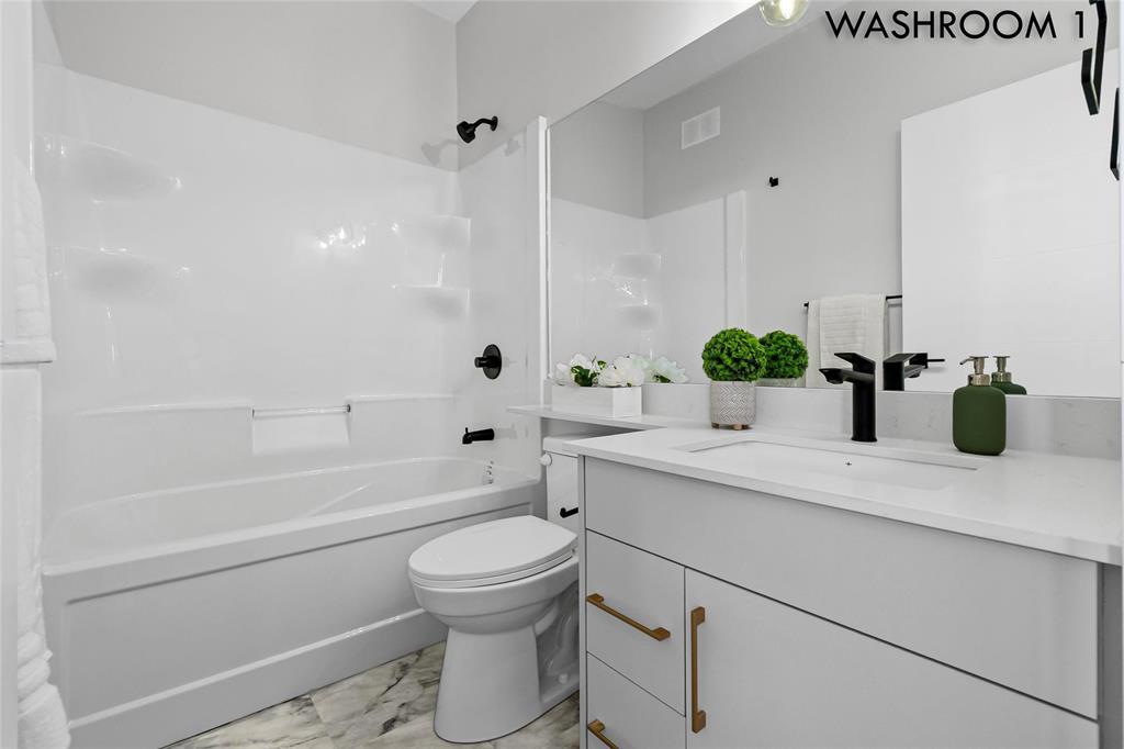 233 Numeracy Lane, Winnipeg, Manitoba  R2P 3A6 - Photo 15 - 202601278