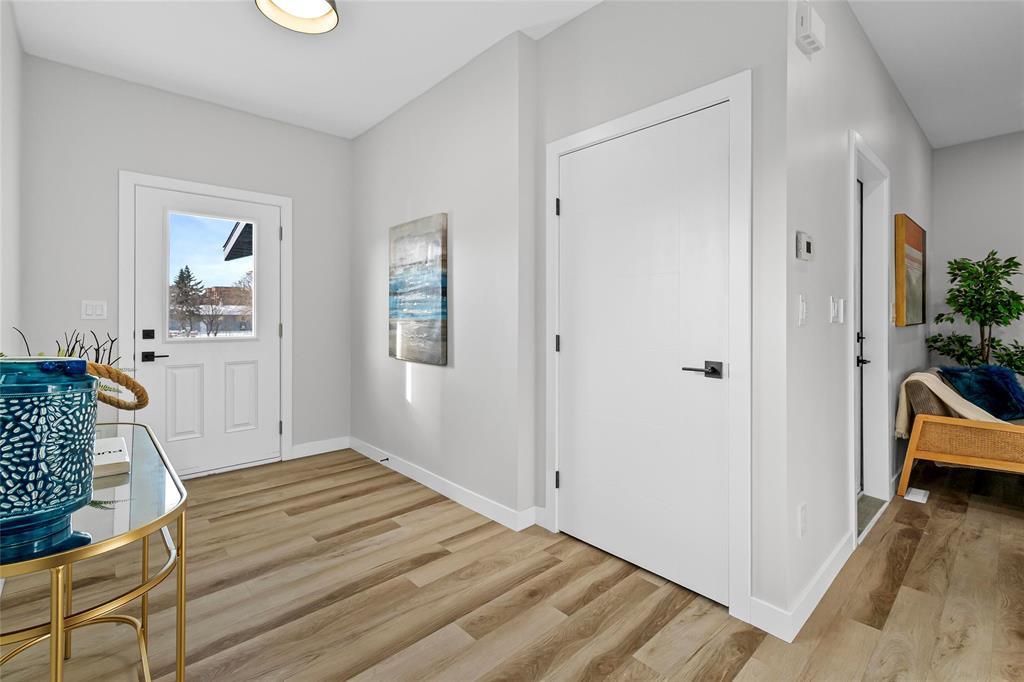 233 Numeracy Lane, Winnipeg, Manitoba  R2P 3A6 - Photo 4 - 202601278