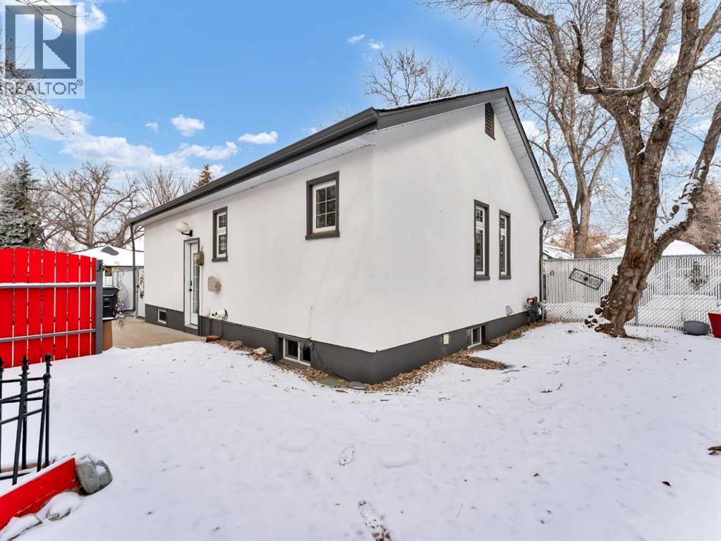 136 3 Avenue Se, Medicine Hat, Alberta  T1A 2L8 - Photo 34 - A2281453